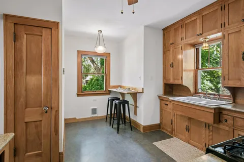 $400,000 | 1767 West Englewood Avenue, St. Paul, MN 55104