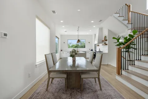 $555,000 | 1207 East 24th Street, Unit A, Houston, TX 77009