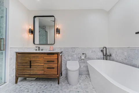 $2,300,000 | 165 Swaim Avenue | Huguenot