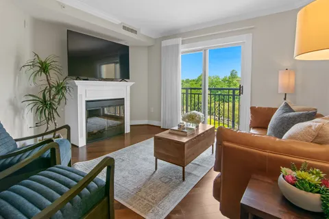 $690,000 | 5 Park Place, Unit 311, Annapolis, MD 21401
