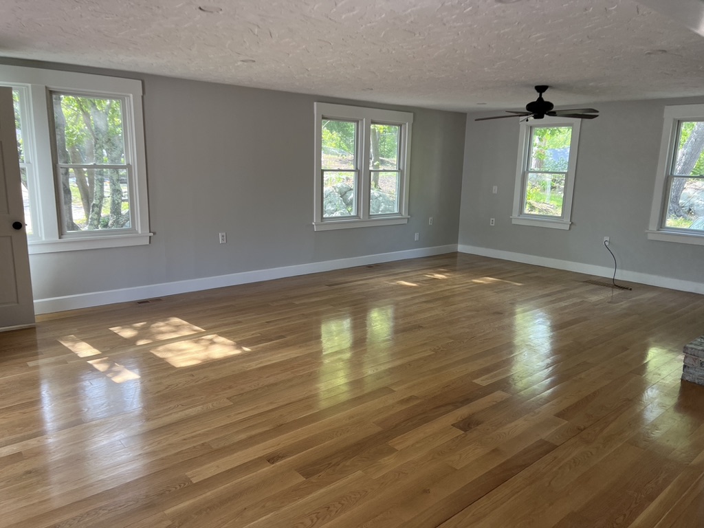 138 High Street Hingham, MA 02043 - Photo 5 of 19