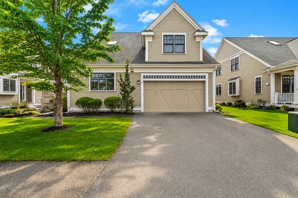 Contact Agent | 14 Mill Stone Drive, Unit 14, Sherborn, MA 01770