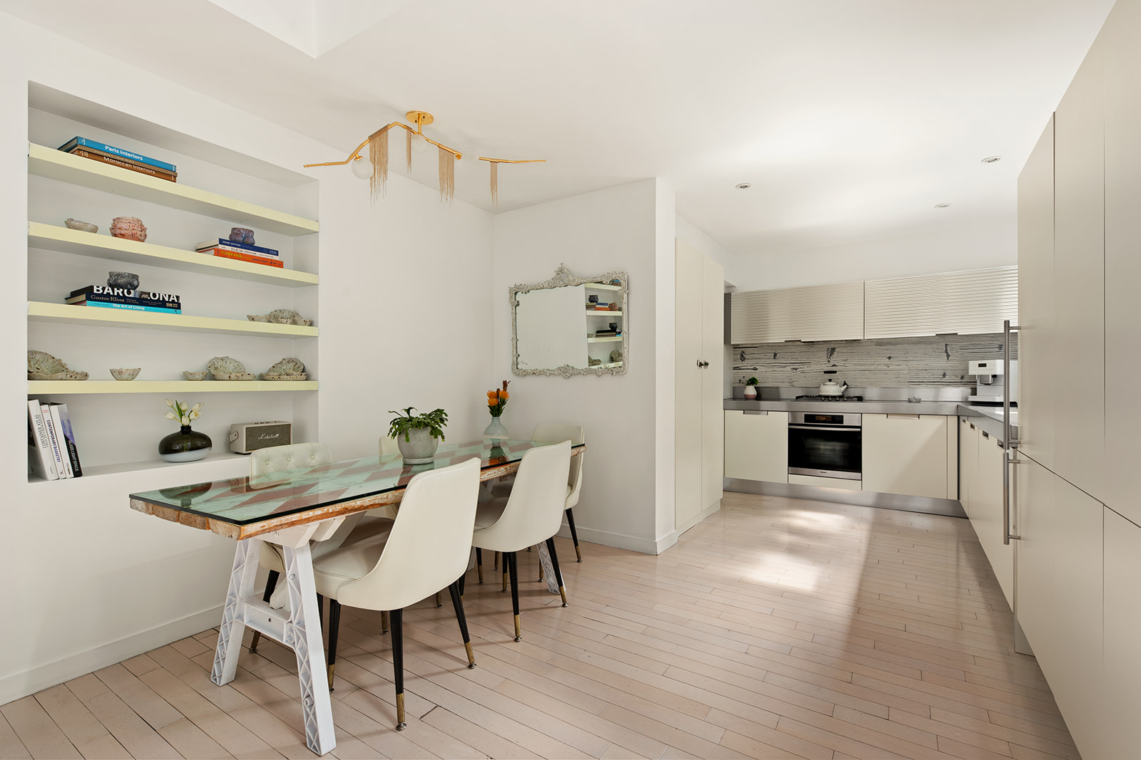 100 North 3rd Street, Unit 2C Brooklyn, NY 11249 - Photo 4 of 13 Gallery Image 4