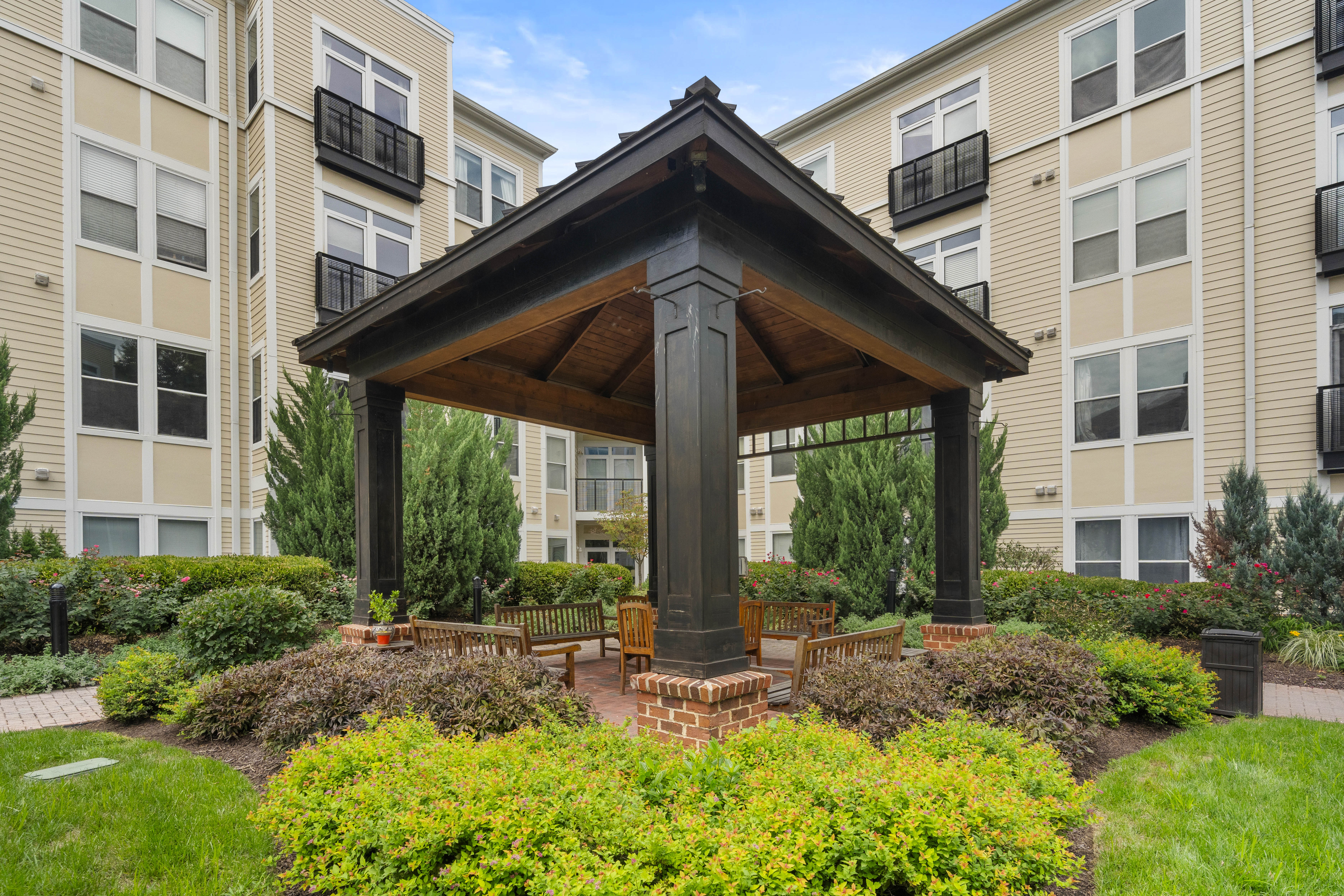 1391 Pennsylvania Ave. Southeast, Unit 264 Washington, DC 20003 - Photo 40 of 46