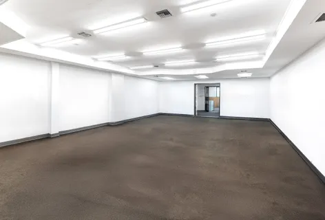 $2,100,000 | 47 East 19th Street, Unit 4 | Flatiron