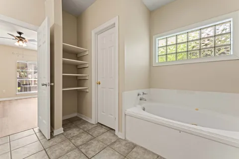 $244,900 | 5535 Ducros Drive, Baton Rouge, LA 70820