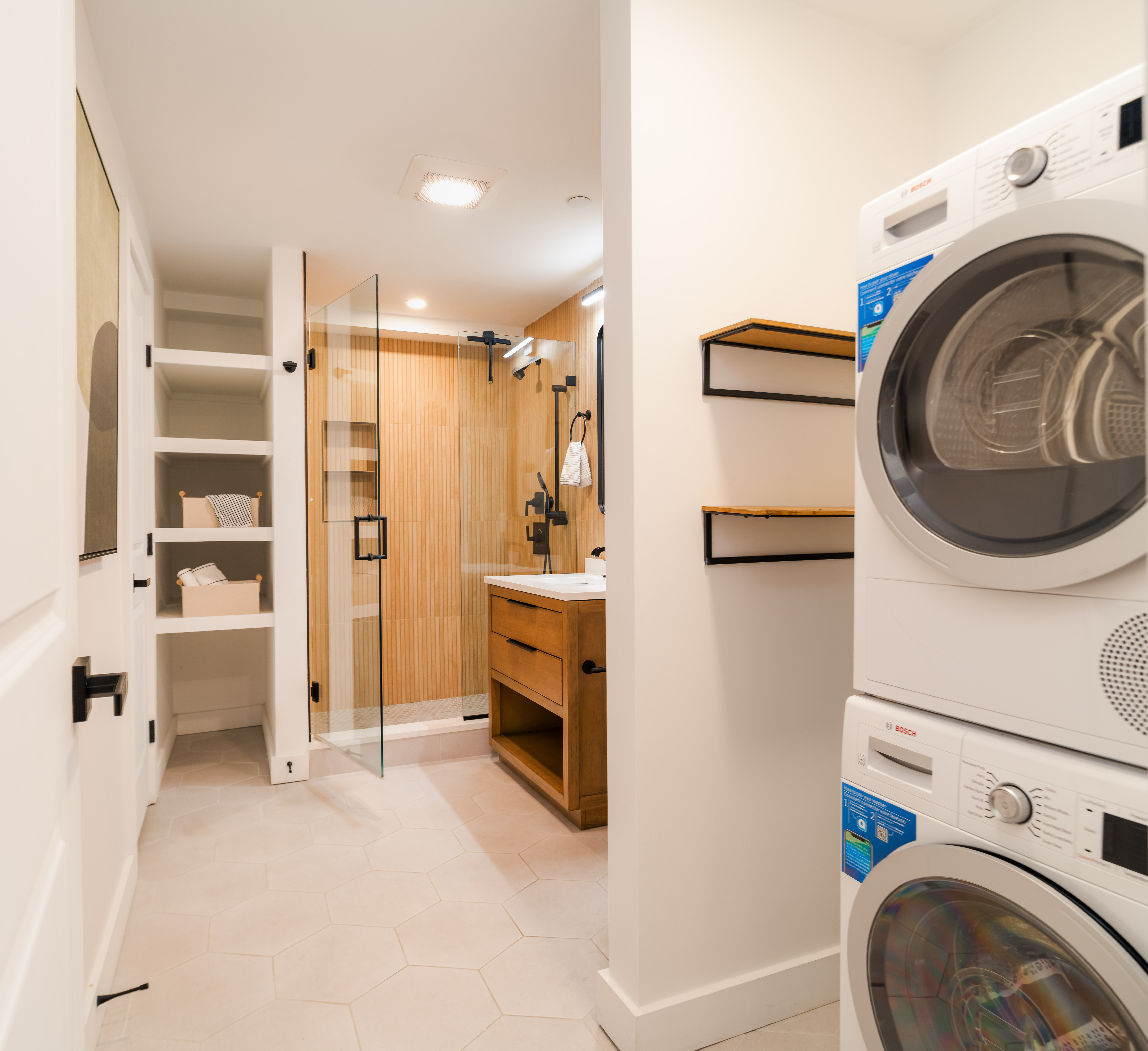 118 Spring Street, Unit 1 Cambridge, MA 02141 - Photo 33 of 47