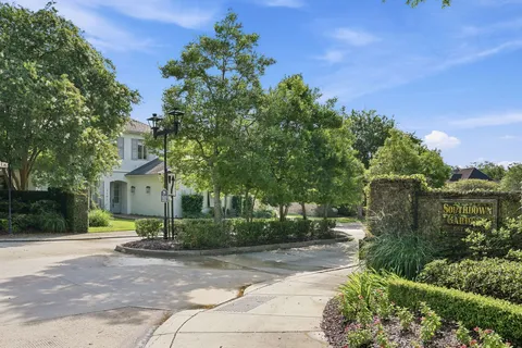 $675,000 | 2101 Sassy Lane, Baton Rouge, LA 70808