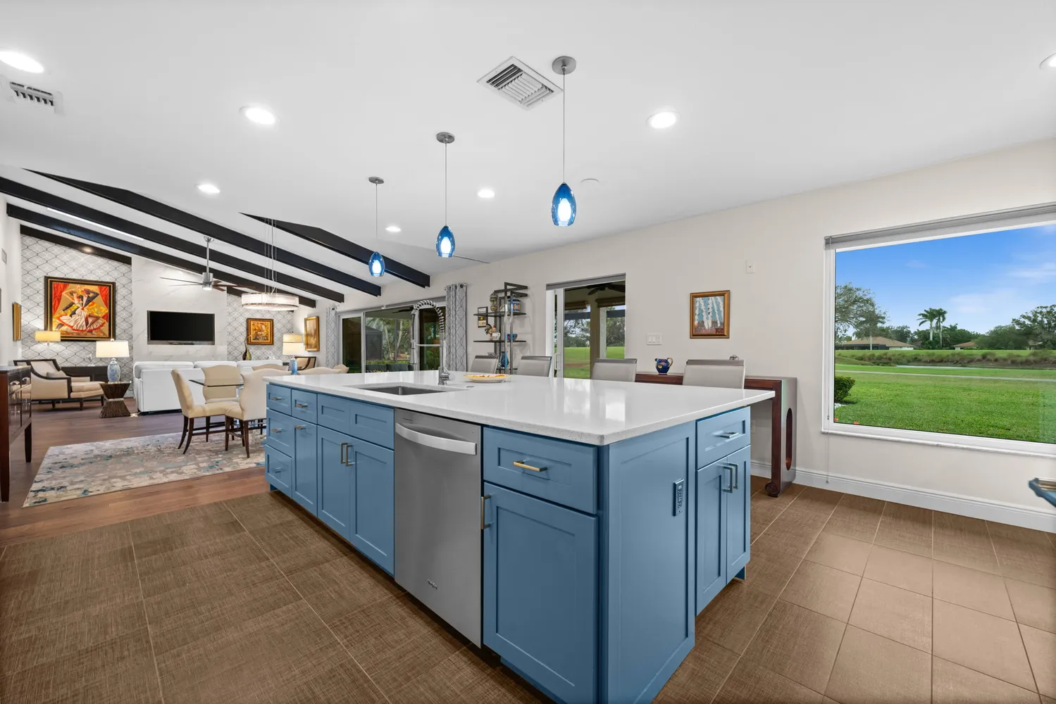 $1,150,000 | 1960 Imperial Golf Course Boulevard, Naples, FL 34110
