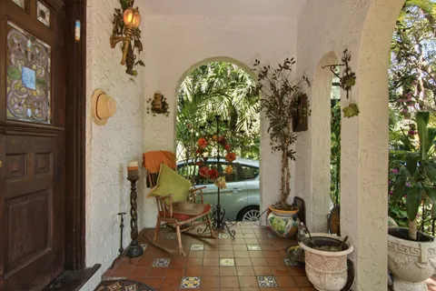 $1,377,000 | 1621 Southwest 11th Street, Miami, FL 33135