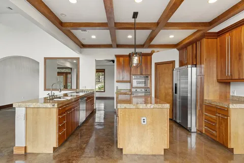 $799,900 | 17708 North Street, Lago Vista, TX 78645