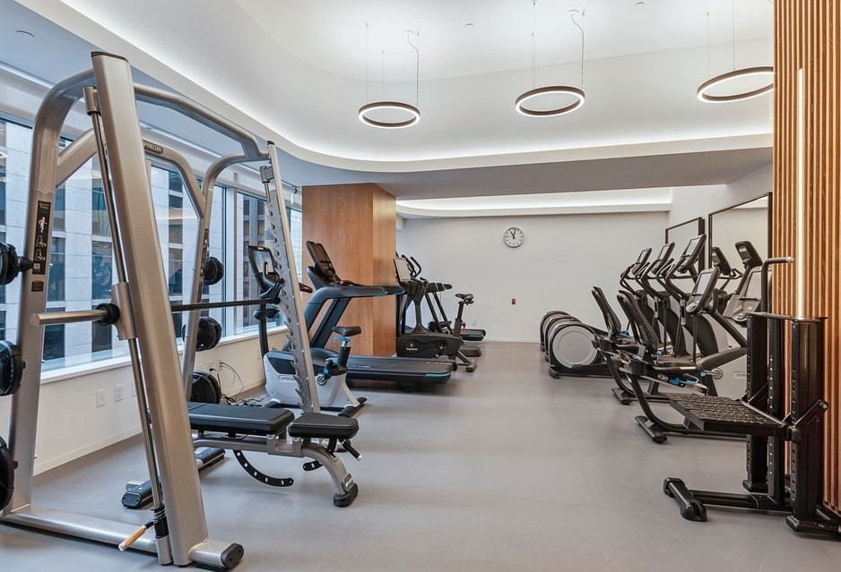 15 West 53rd Street, Unit 18E Manhattan, NY 10019 - Photo 11 of 14