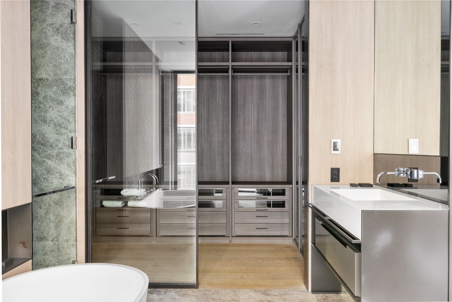 522 West 29th Street, Unit 9B Manhattan, NY 10001 - Photo 10 of 12