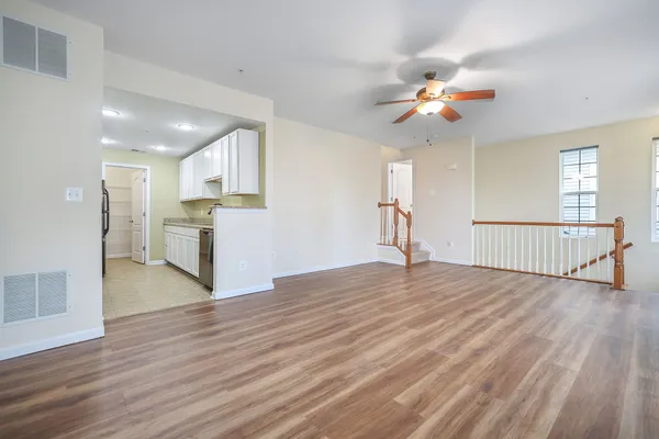 $484,900 | 13402 Roberts Tavern Court, Unit 2242, Clarksburg, MD 20871