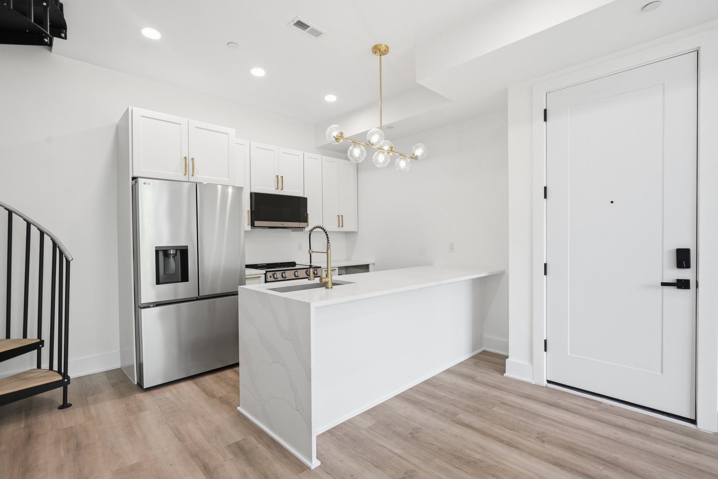 2105 M Street Northeast, Unit PH1 Washington, DC 20002 - Photo 18 of 32 Gallery Image 18