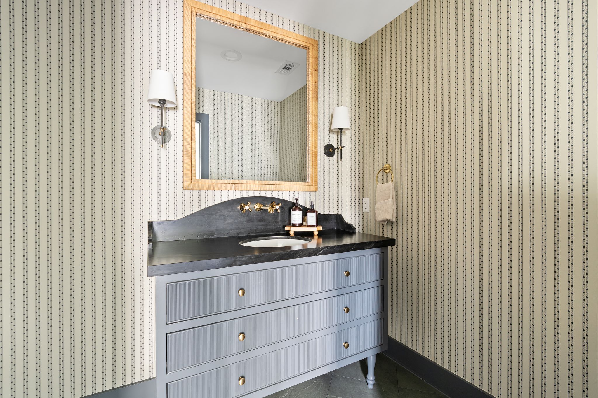 4902 Candleleaf Drive Houston, TX 77018 - Photo 16 of 44