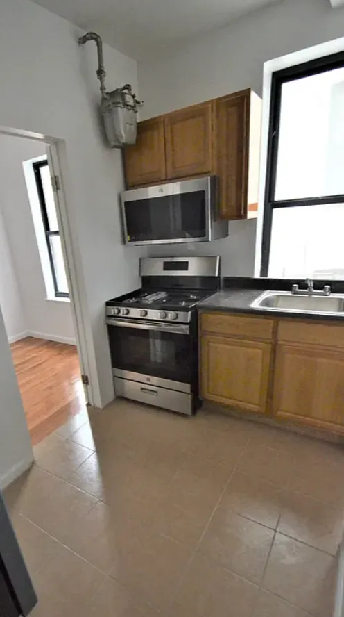 $2,000 | 1484 Amsterdam Avenue, Unit 9 | Manhattanville