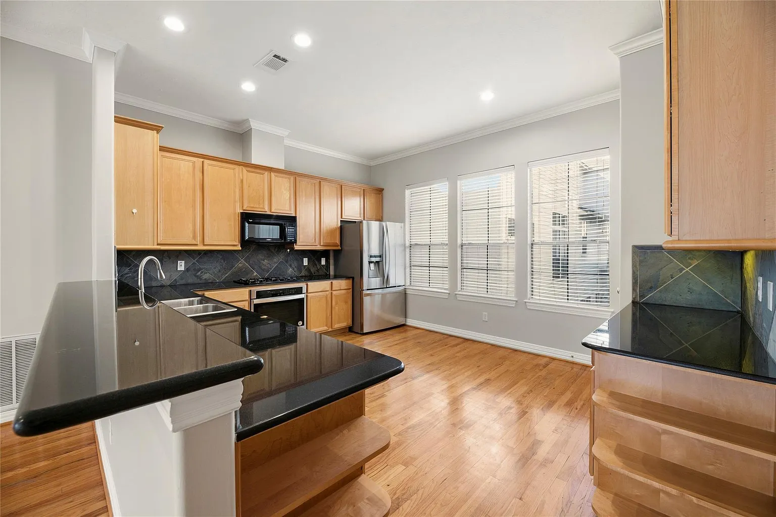 1625 McDonald Street Houston, TX 77007 - Photo 10 of 36