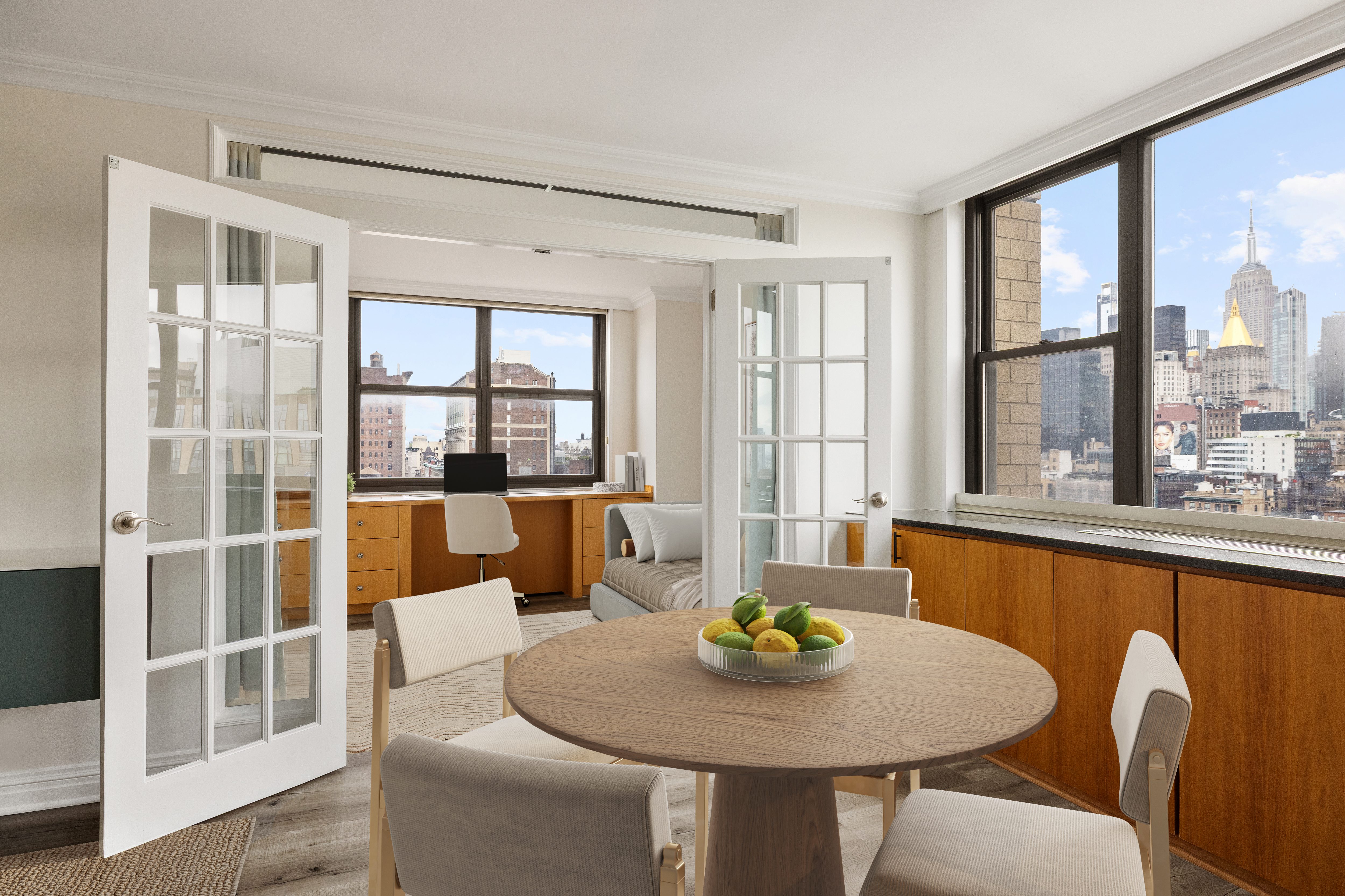 201 East 17th Street, Unit 23G Manhattan, NY 10003 - Photo 4 of 10 Gallery Image 4