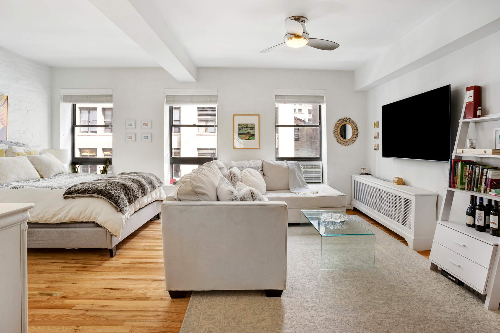 23 East 10th Street, Unit 5B Manhattan, NY 10003 - Photo 5 of 10