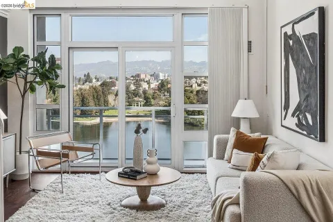 $798,000 | 1 Lakeside Drive, Unit 911, Oakland, CA 94612
