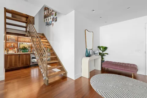 $3,895,000 | 555 West 59th Street, Unit TH3C | Upper West Side