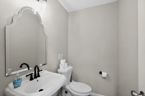 $2,380,000 | 13624 Trautwein Road, Austin, TX 78737