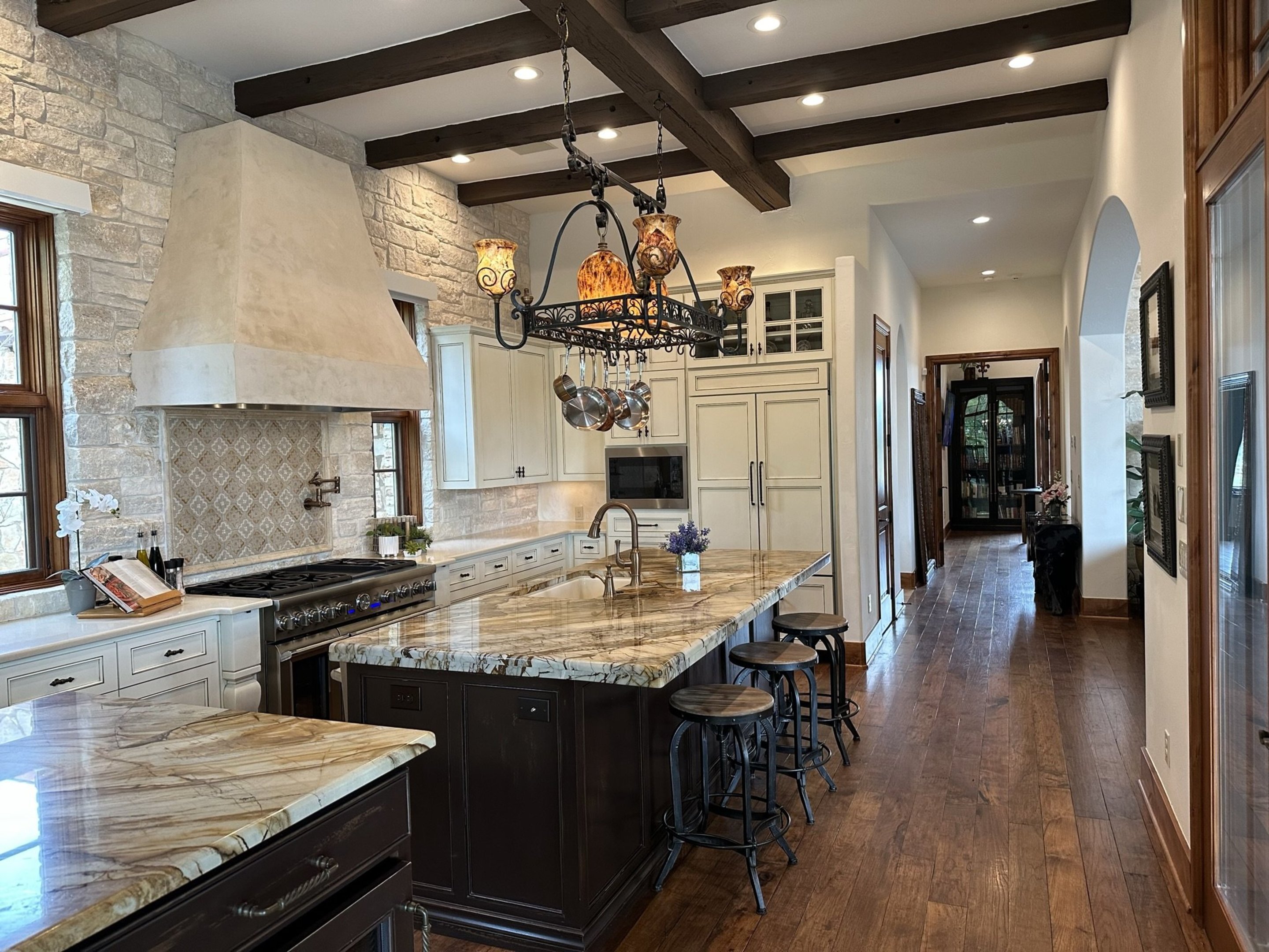 808 Rivercliff Drive Spicewood, TX 78669 - Photo 20 of 71