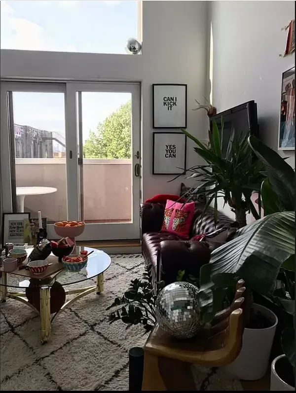 $4,082 | 92 Meserole Street, Unit 4A | Williamsburg