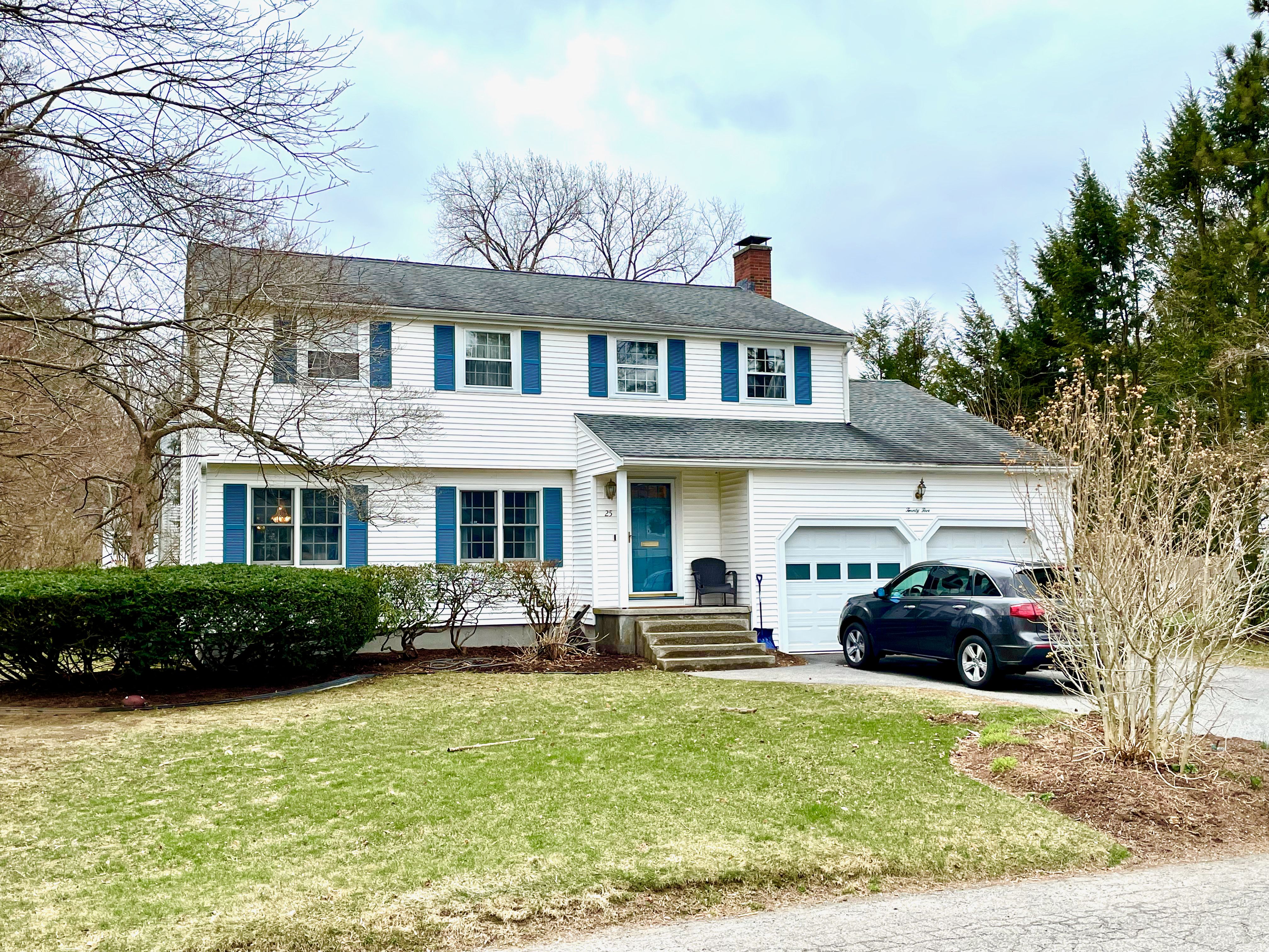 25 Twitchell Street Wellesley, MA 02482 - Photo 1 of 7