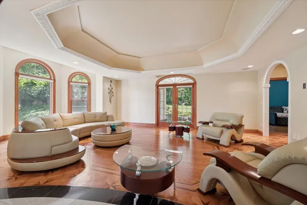 $3,945,000 | 115 Skyline Drive, Watchung, NJ 07069