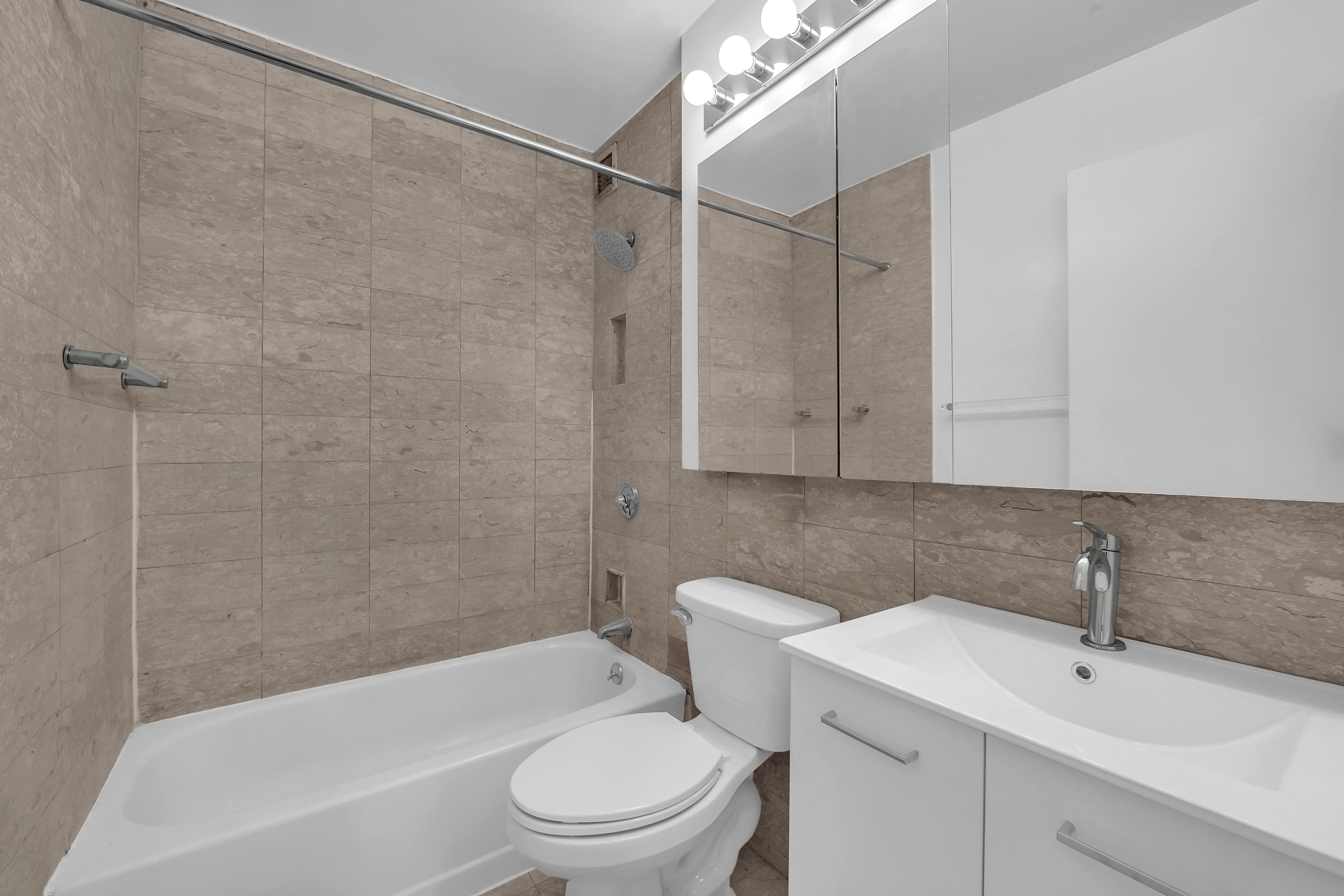 630 1st Avenue, Unit 9M Manhattan, NY 10016 - Photo 12 of 21