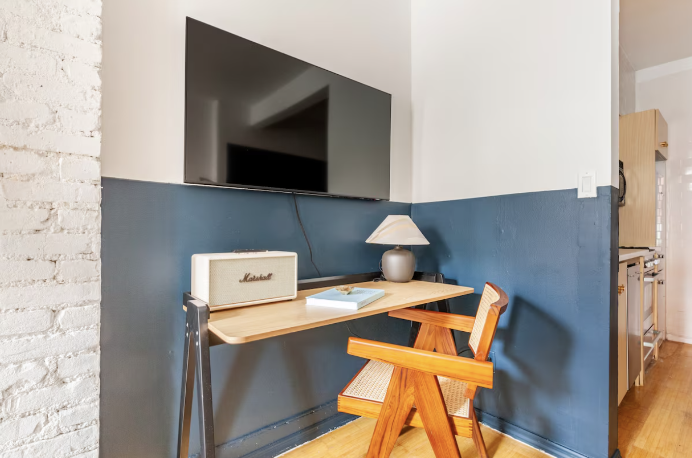 240 Mulberry Street, Unit 2 Manhattan, NY 10012 - Photo 4 of 19 a utility room with dryer and washer