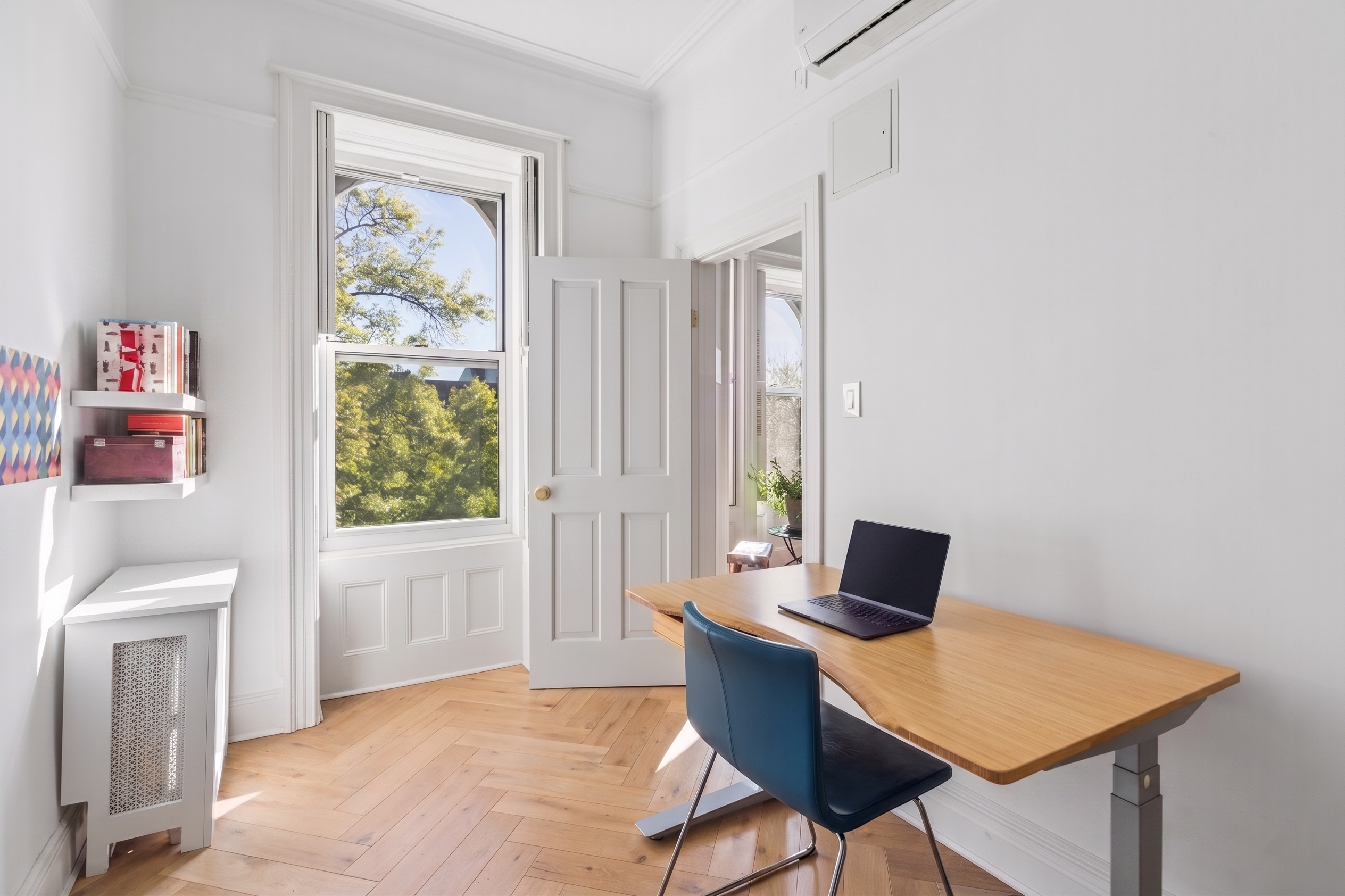 409 3rd Street, Unit 4 Brooklyn, NY 11215 - Photo 6 of 12 a workspace with furniture and a window