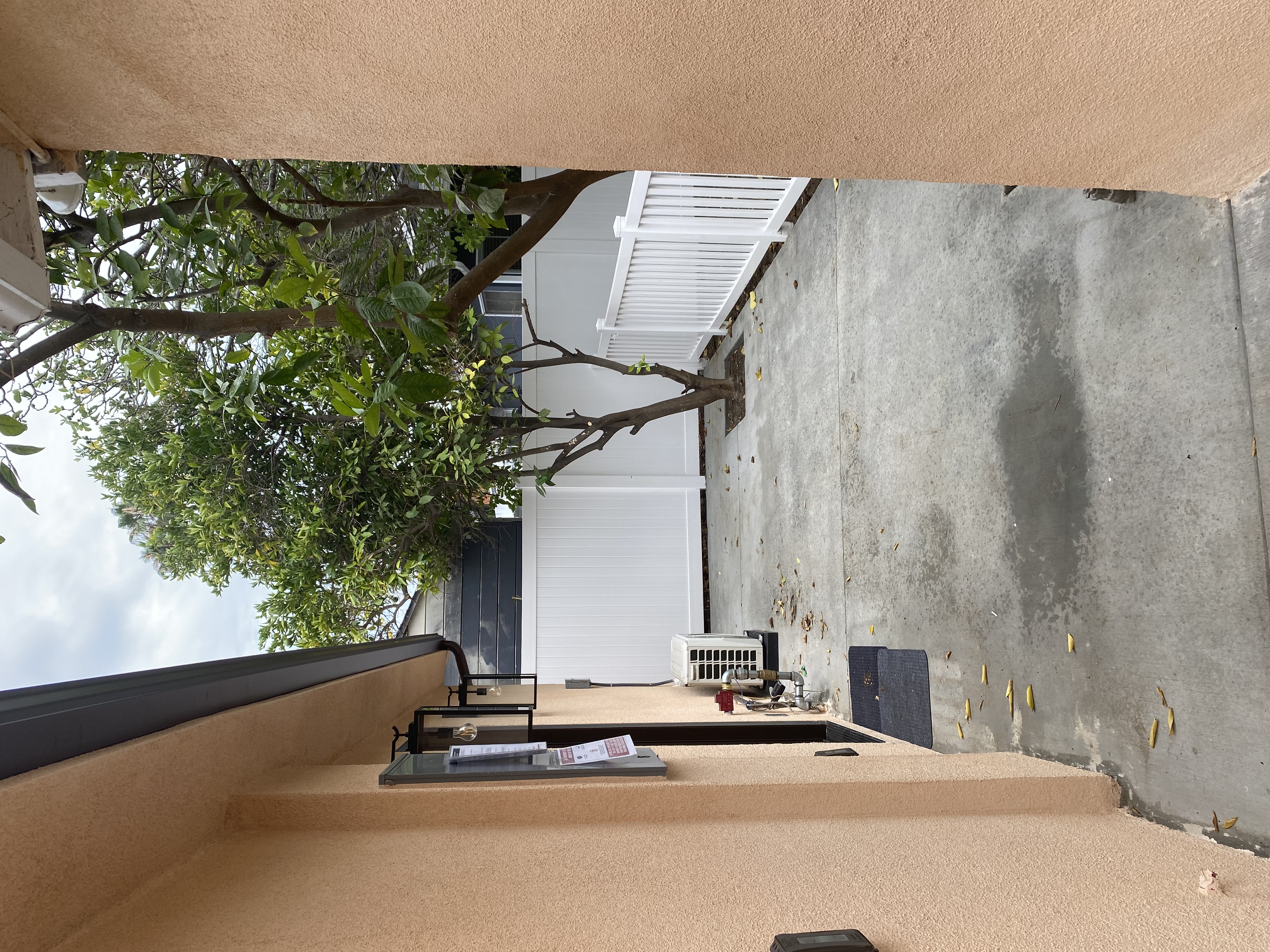 5151 Nagle Avenue, Unit GUEST Sherman Oaks, CA 91423 - Photo 10 of 11 a view of a outdoor space