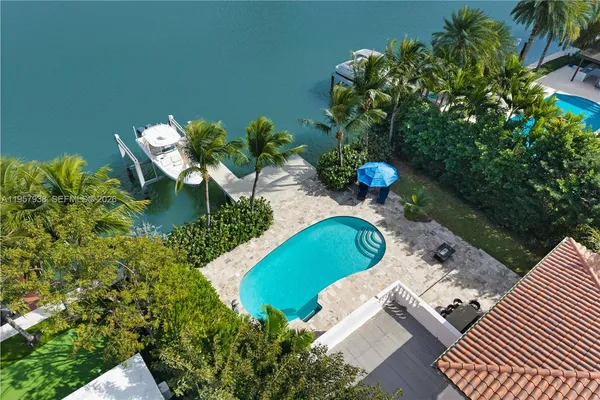 $13,999,000 | 6491 Allison Road, Miami Beach, FL 33141
