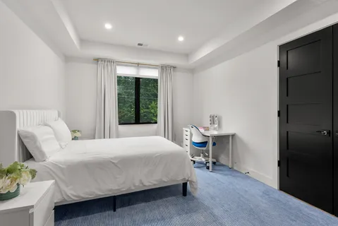 $1,995,000 | 1242 Beacon Street, Unit 1242, Newton Highlands, MA 02468