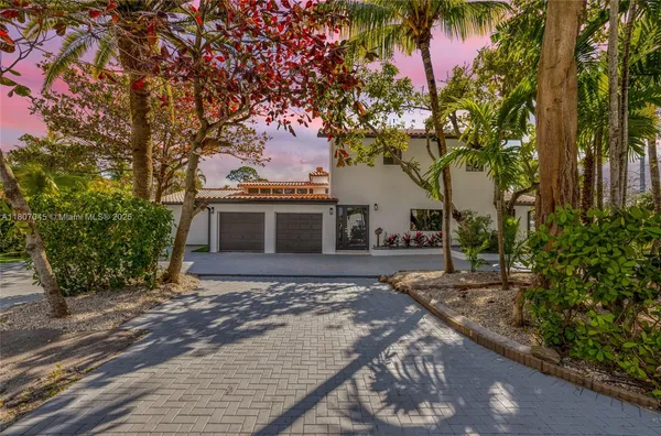 $13,500 | 210 Northeast 107th Street, Miami Shores, FL 33161