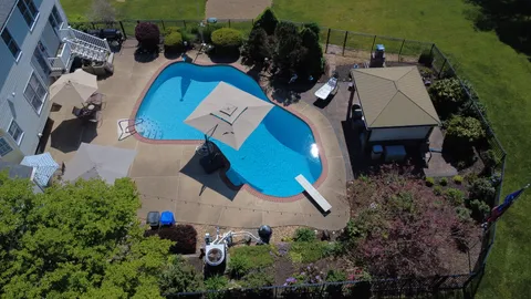 $780,000 | 3315 Berkshire Court South, Ijamsville, MD 21754