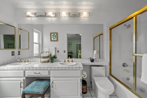 $640,000 | 22327 Golden Canyon Circle, Chatsworth, CA 91311