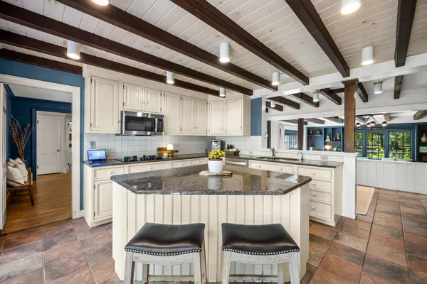 $1,200,000 | 730 North Stanwick Road, Moorestown, NJ 08057