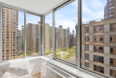 $1,150,000 | 200 Riverside Boulevard, Unit 15F | Upper West Side