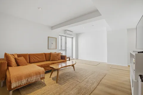 $1,700,000 | 433 Warren Street, Unit 2C | Boerum Hill