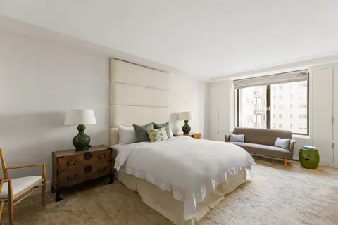 $4,295,000 | 10 Gracie Square, Unit 8D | Upper East Side