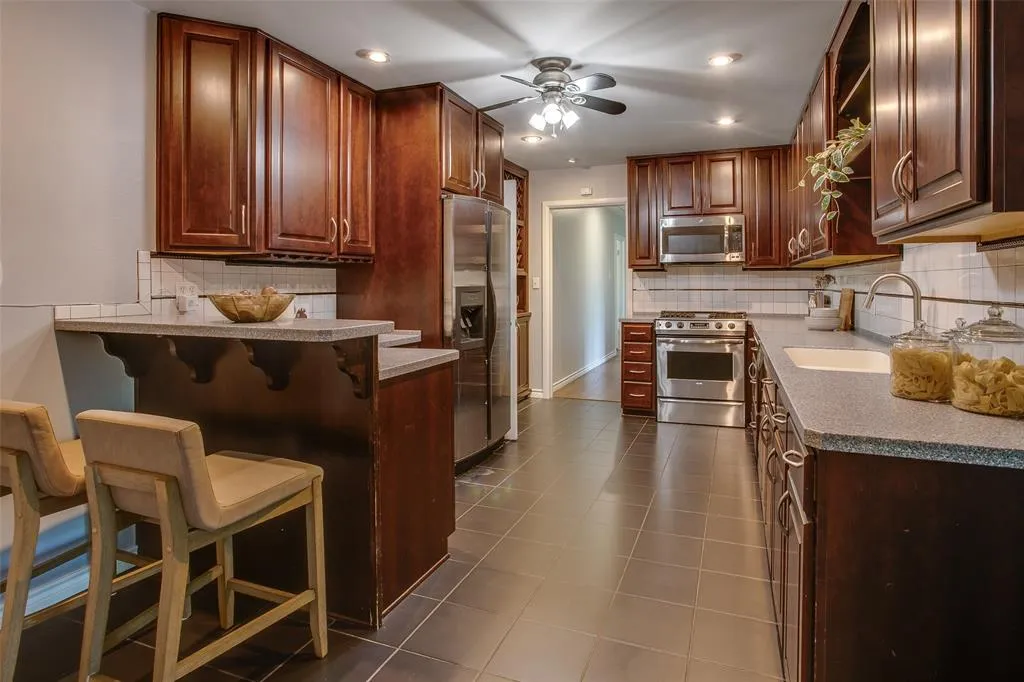 $474,900 | 522 Mayrant Drive, Dallas, TX 75224