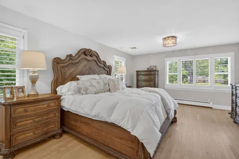 $1,795,000 | 9701 Overlea Drive, Rockville, MD 20850