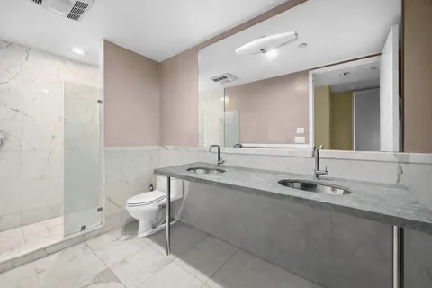 $4,500,000 | 151 West 17th Street, Unit PHC | Chelsea