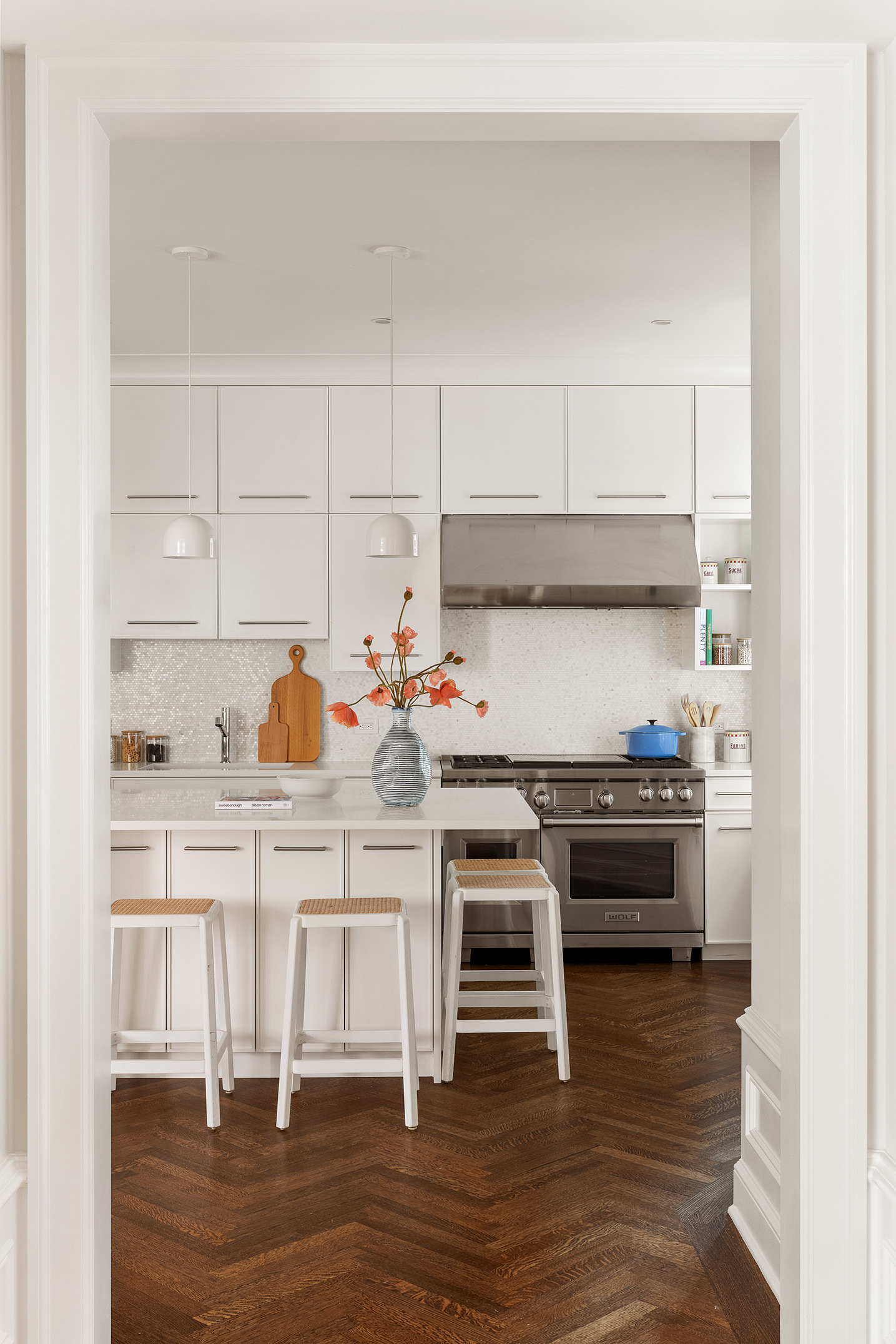 251 West 89th Street, Unit 4D Manhattan, NY 10024 - Photo 5 of 20 a kitchen with stainless steel appliances a stove a sink and cabinets