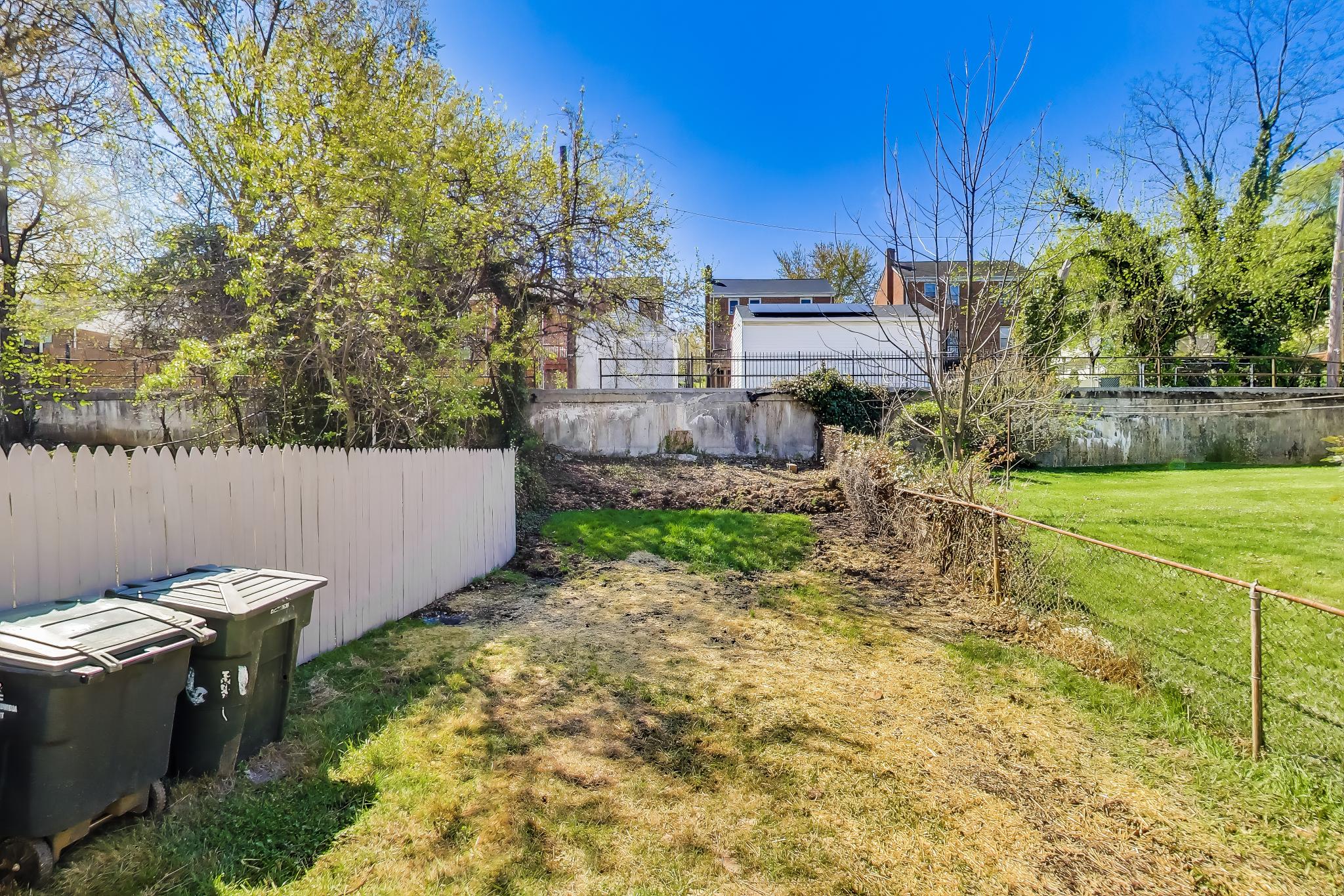 4609 Hillside Road Southeast Washington, DC 20019 - Photo 32 of 37