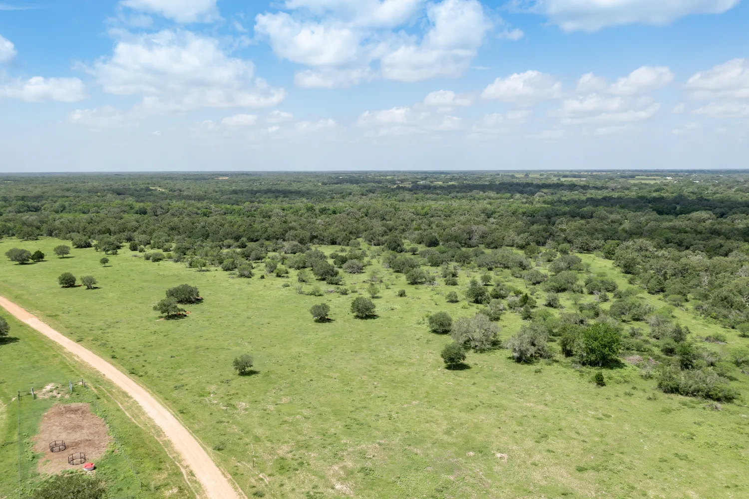 $792,860 | 54.68 Cattle Guard Road, Cuero, TX 77954
